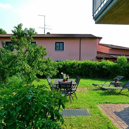 Sweet Garda Apartment